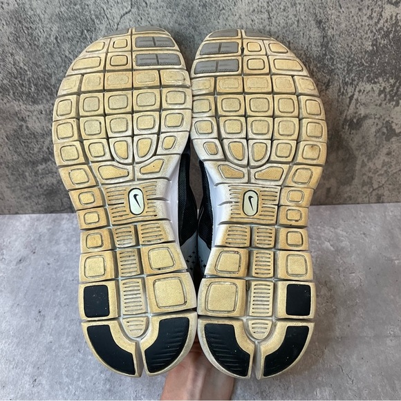 Nike Free Run 3 Running Shoes Womens sz 8 - black/grey - Picture 5 of 7